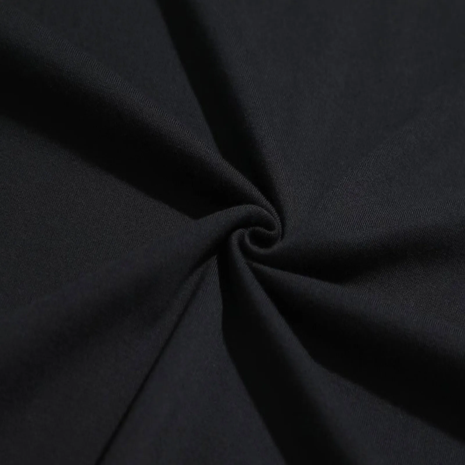 Cowboy Rifle Brand designed an - Streetwear Brand Graphic Designer recension och pris